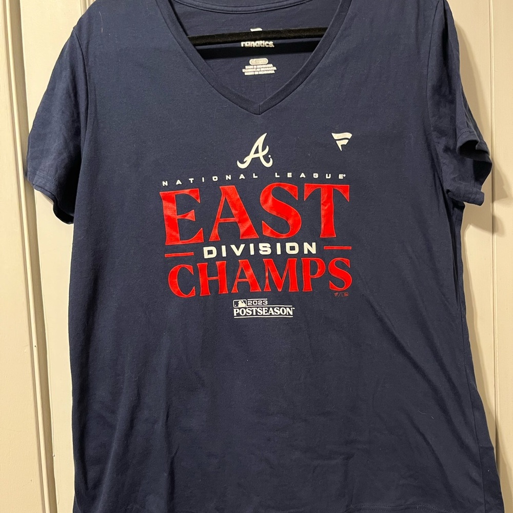 Fanatics Navy Atlanta Braves East Division Champs T-Shirt